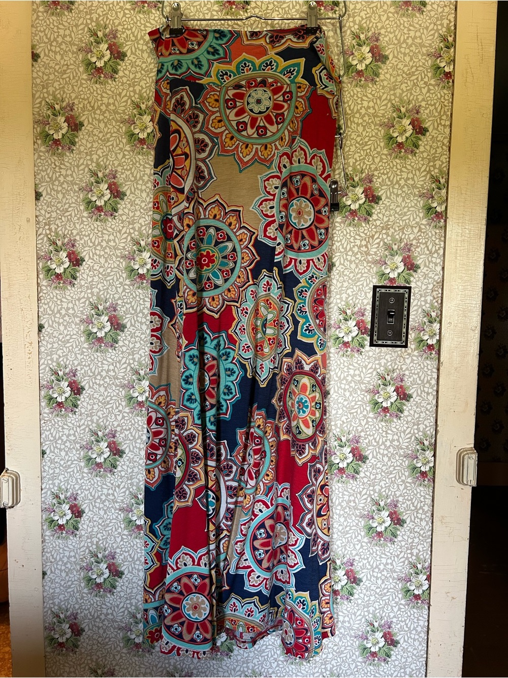 Boho Floral Medallion Maxi Skirt — Multicolor